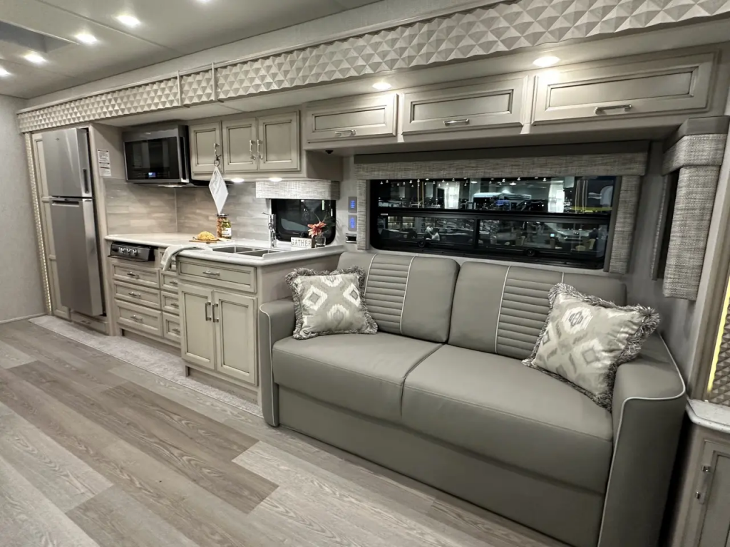 2024 Newmar Bay Star RV Tour with Angie Morell - National Indoor RV ...