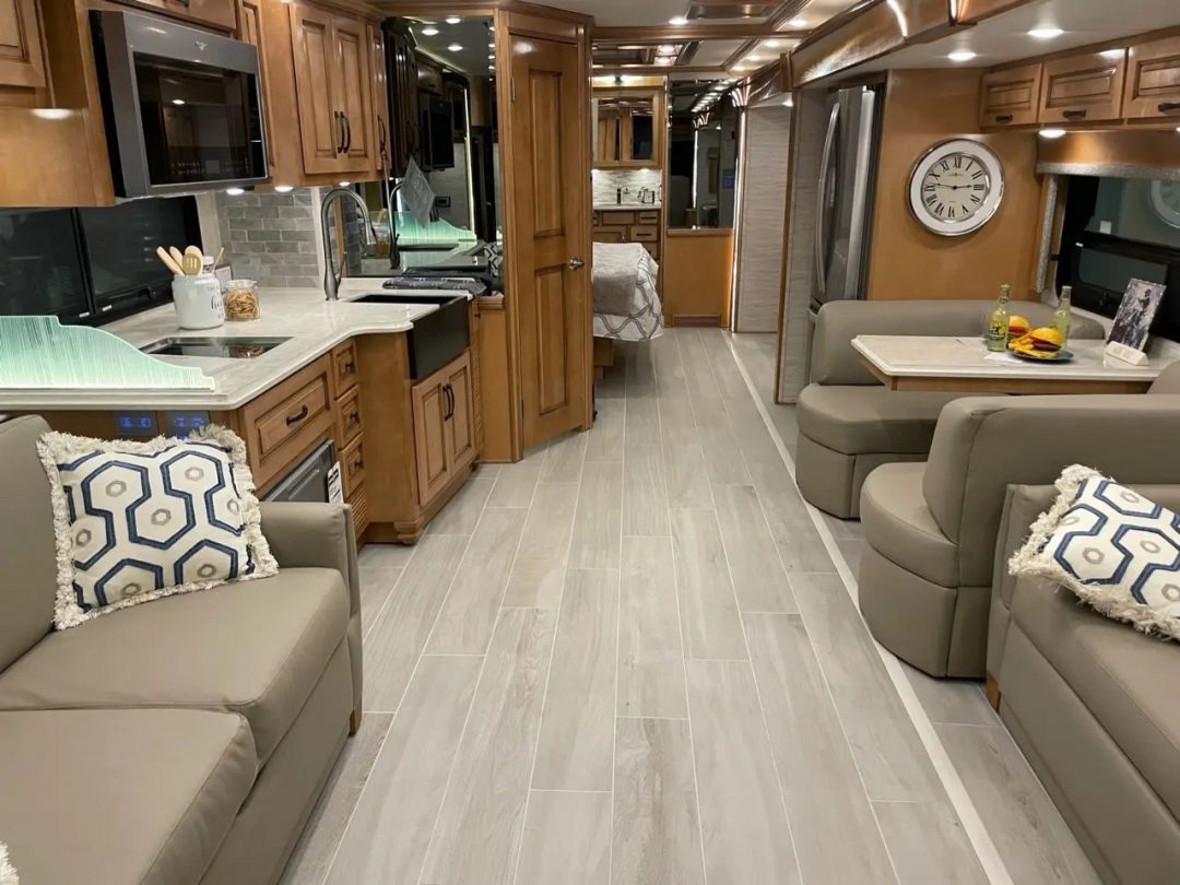 2024 Newmar Dutch Star RV Tour with Angie Morell National Indoor RV