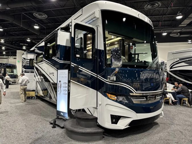 2024 Newmar London Aire RV Tour with Angie Morell National Indoor RV